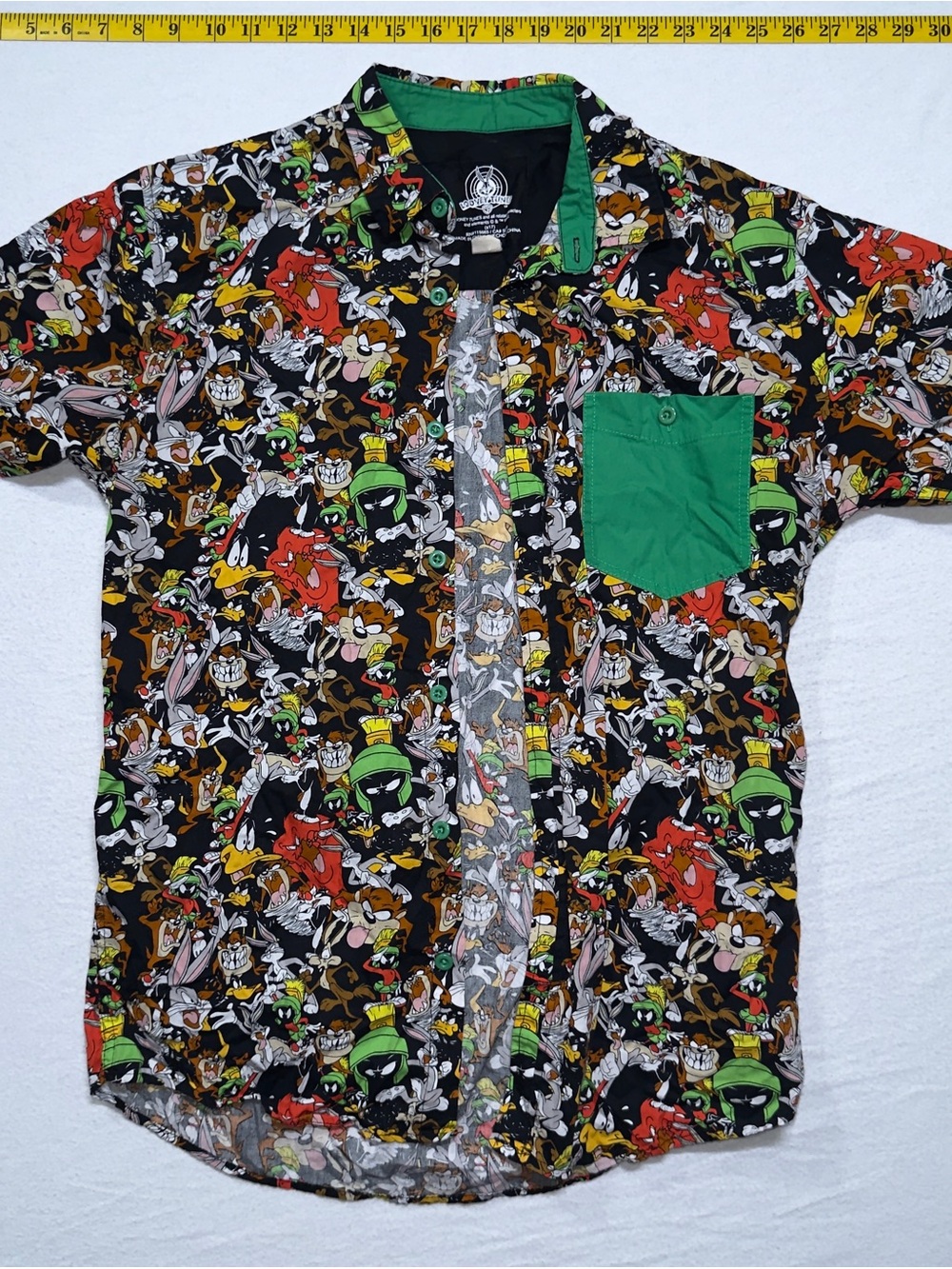 Vintage looney tunes all over print button up